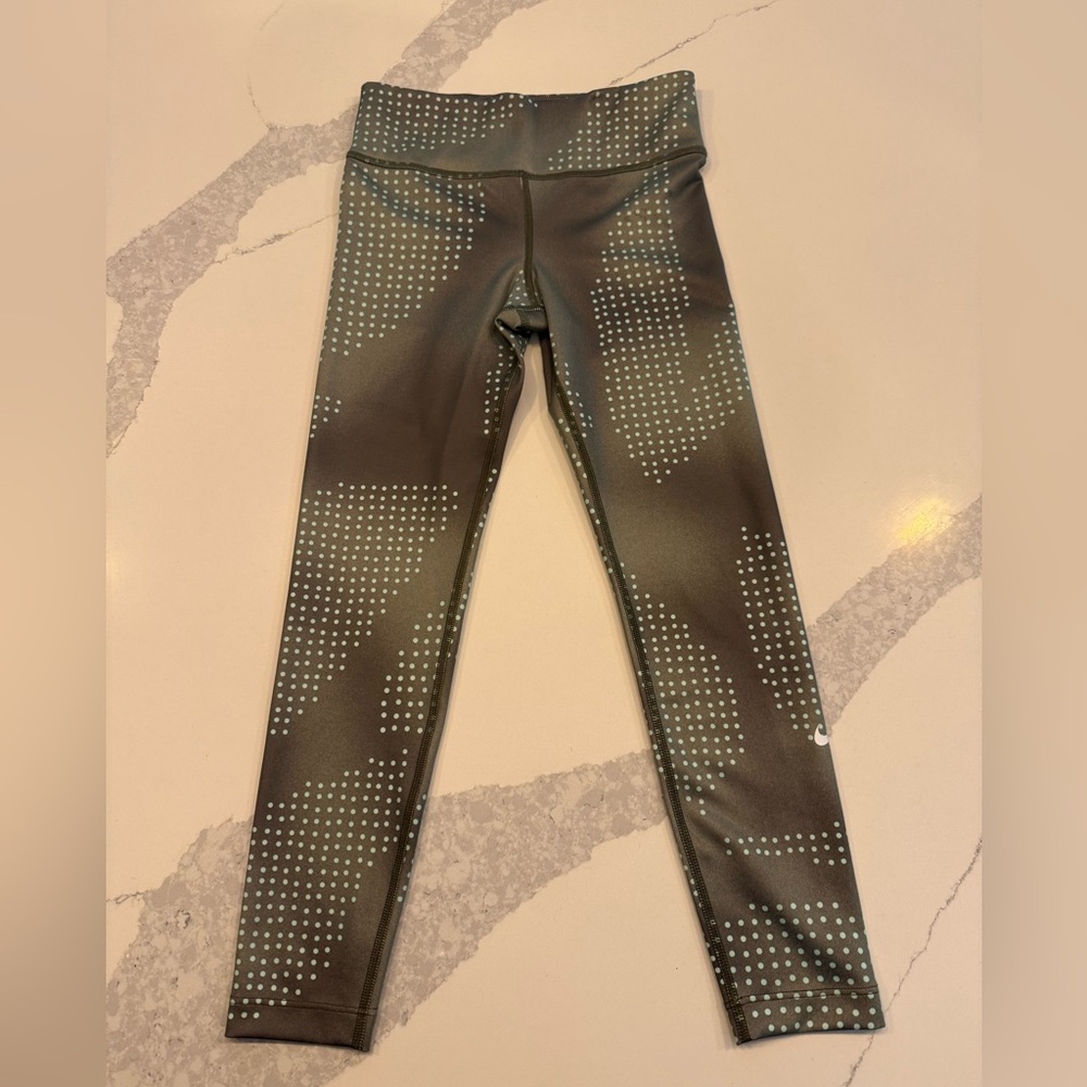 NWT- Girls Nike Leggings